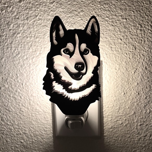 Husky Dog Face Night Light Plug In Decorative Accent - Picture 3 of 10